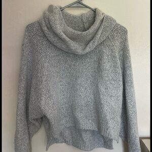 Sincerely Jules Cozy Grey Women’s Knit Sweater size XS cowl neck line, Warm